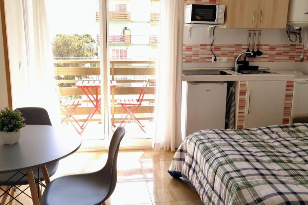 Estudio Con Vista Al Mar A 200 Mts De La Playa Бенальмадена Экстерьер фото