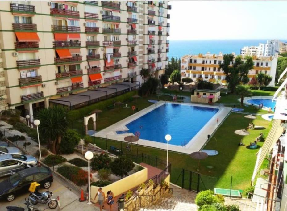 Estudio Con Vista Al Mar A 200 Mts De La Playa Бенальмадена Экстерьер фото